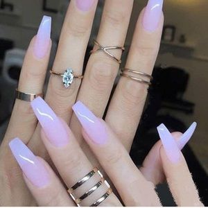 Meet your Posher, Latifa